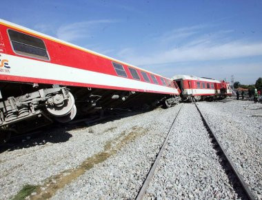 Τραγωδία στο Άδενδρο: Μια λογομαχία μπορεί να προκάλεσε τον εκτροχιασμό! Η μαρτυρία «φωτιά»